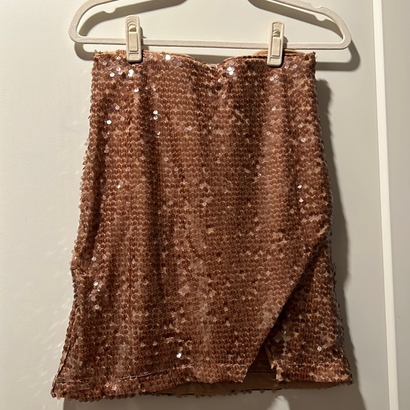 NWT Rachel Zoe Los Angeles Rose Gold Sequin Mini Skirt Size XS - Picture 1 of 7